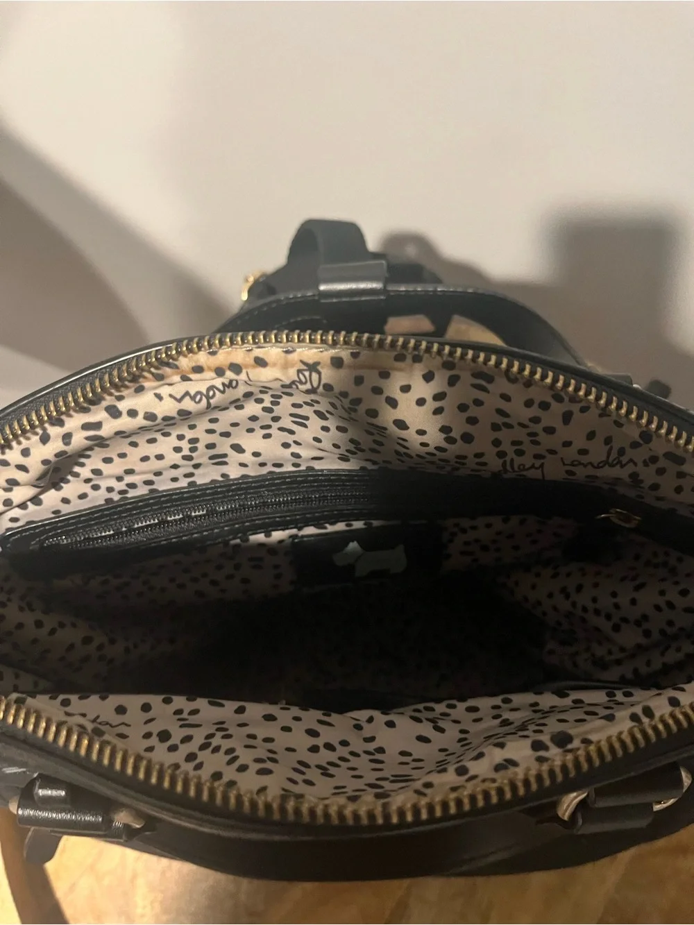RADLEY LONDON compact black